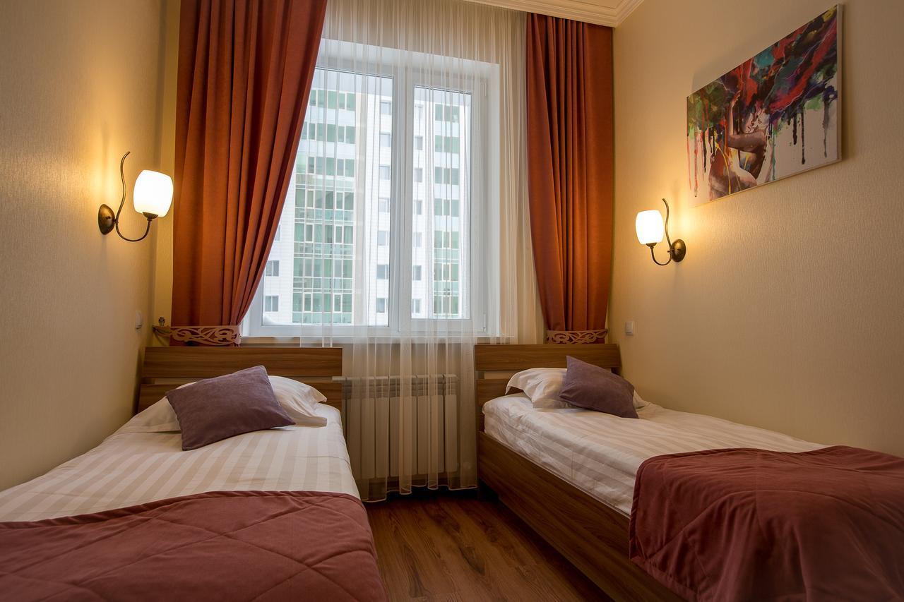 Maxx Inn 阿斯坦纳 外观 照片